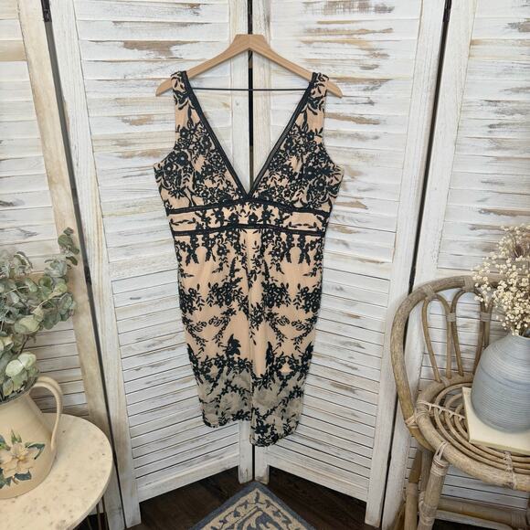 BARDOT NEW Women's 12 XL Embroidered Nude Black Overlay Midi Dress Sexy Sheath - Picture 15 of 16